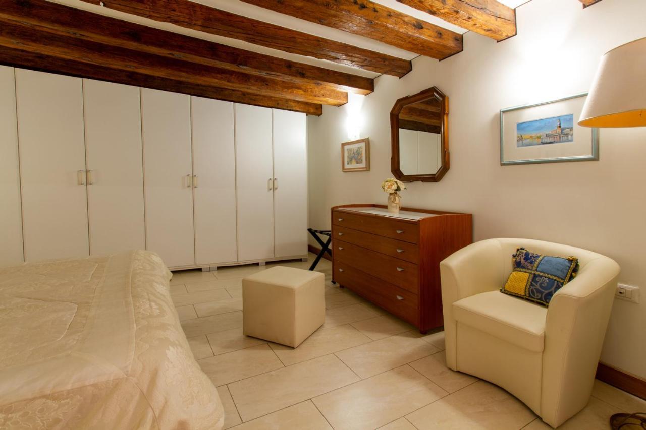 Art Dreams Apartment Dimora Casanova Venice Luaran gambar